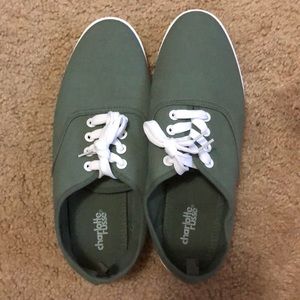 Olive/grey simple shoes